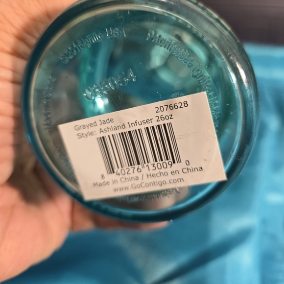 020825 Contigo 24 Oz Ashland Autospout Water Bottle w/ Lid Flip Straw Handle Min - Picture 4 of 5